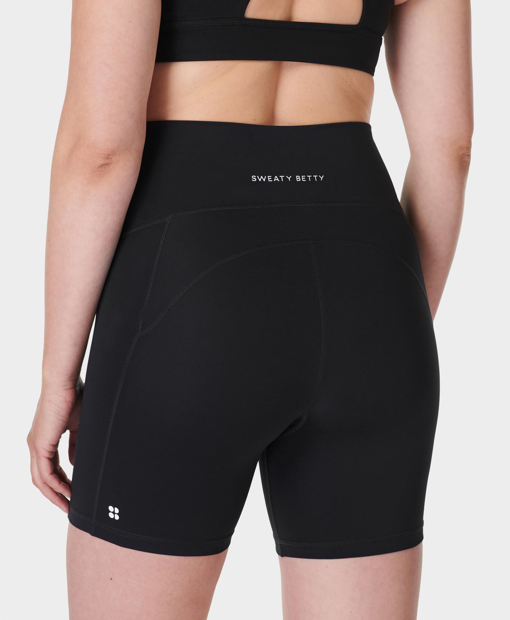 All Day 6" Maternity Short