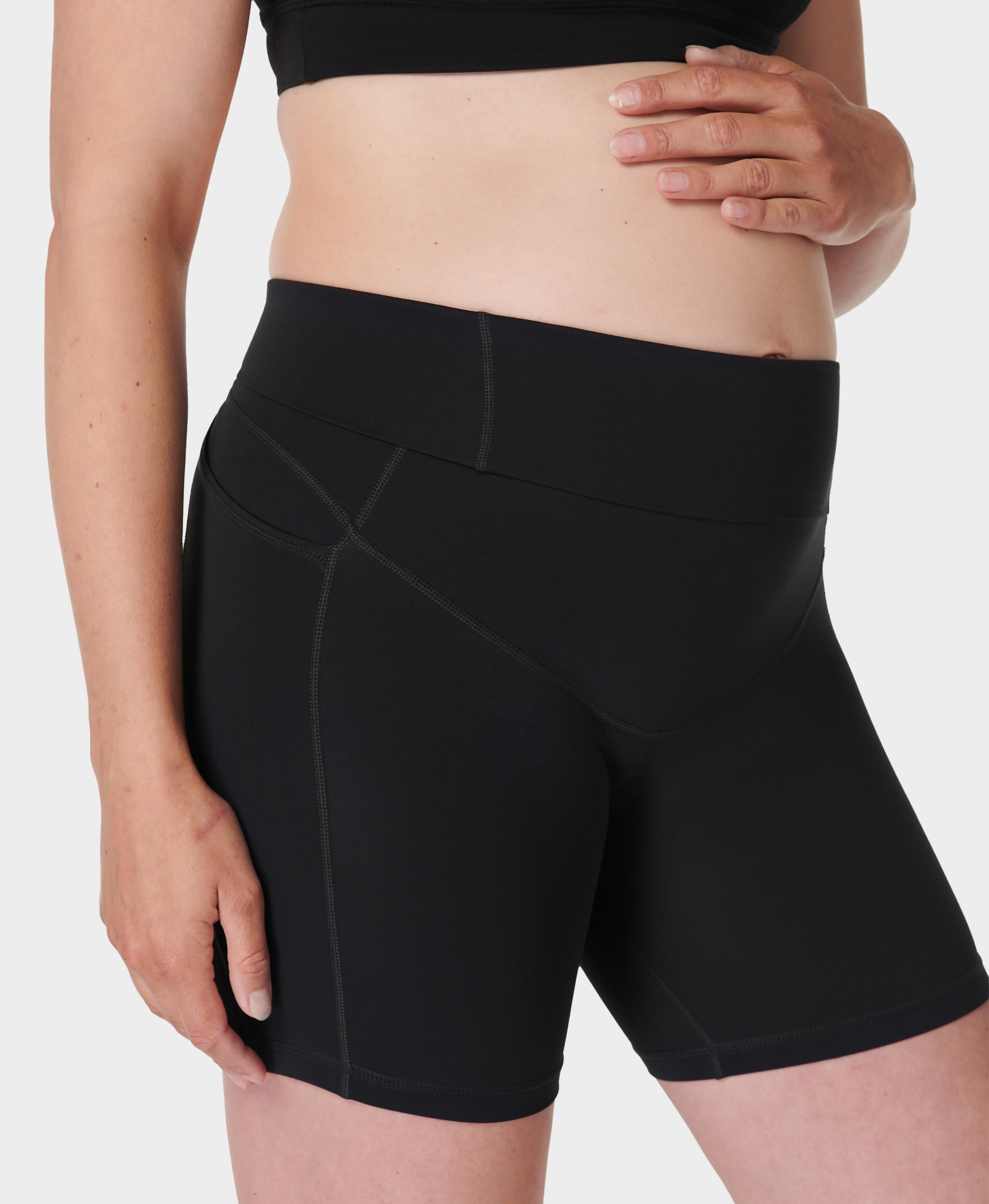 All Day 6" Maternity Short