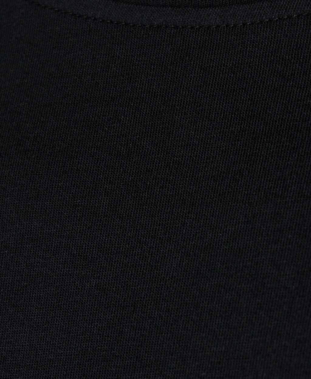 Essential Long Sleeve T-shirt